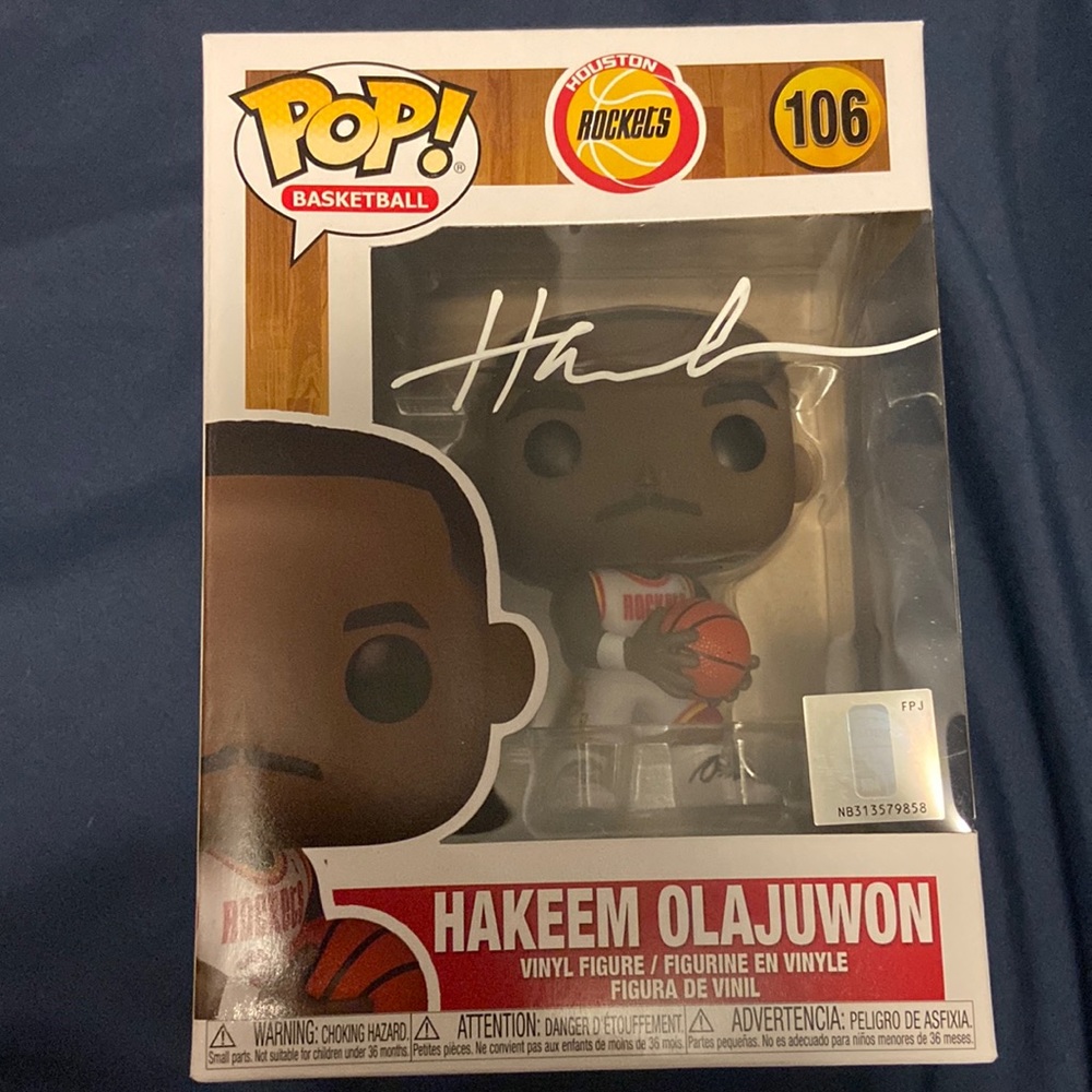 Hakeem Olajuwon Autographed Funko Pop Rare Houston Rockets NBA Basketball HOF